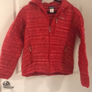 Patagonia puff coat